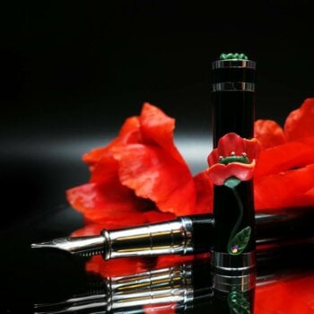 Floarea de mac Stilou